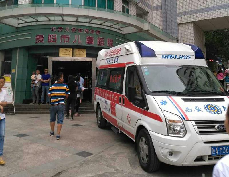 谢通门县救护车转院